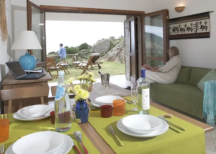 Sul Mare Residenze Di Bes Chia